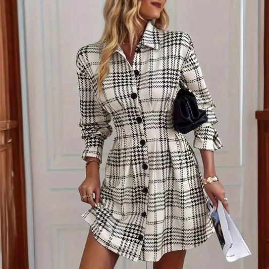 Elegantna karo obleka A-kroja za ženske