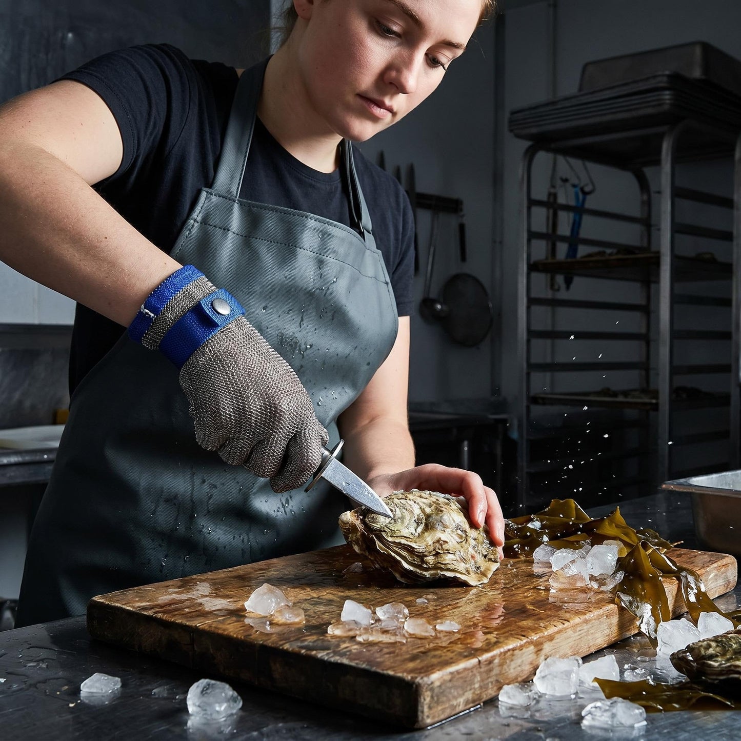 🧤 Jeklena zaščitna rokavica za živilsko industrijo – Nerjavno jeklo, pralna, večkratna uporaba