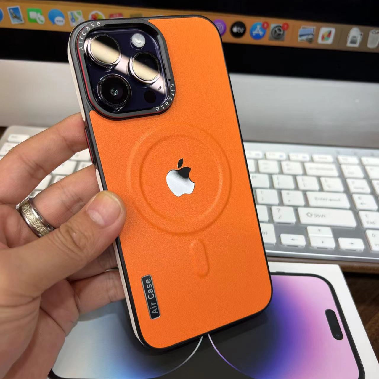 Magnetni ovitek, ki ščiti vaš iPhone pred poškodbami (Bingkai Logan)