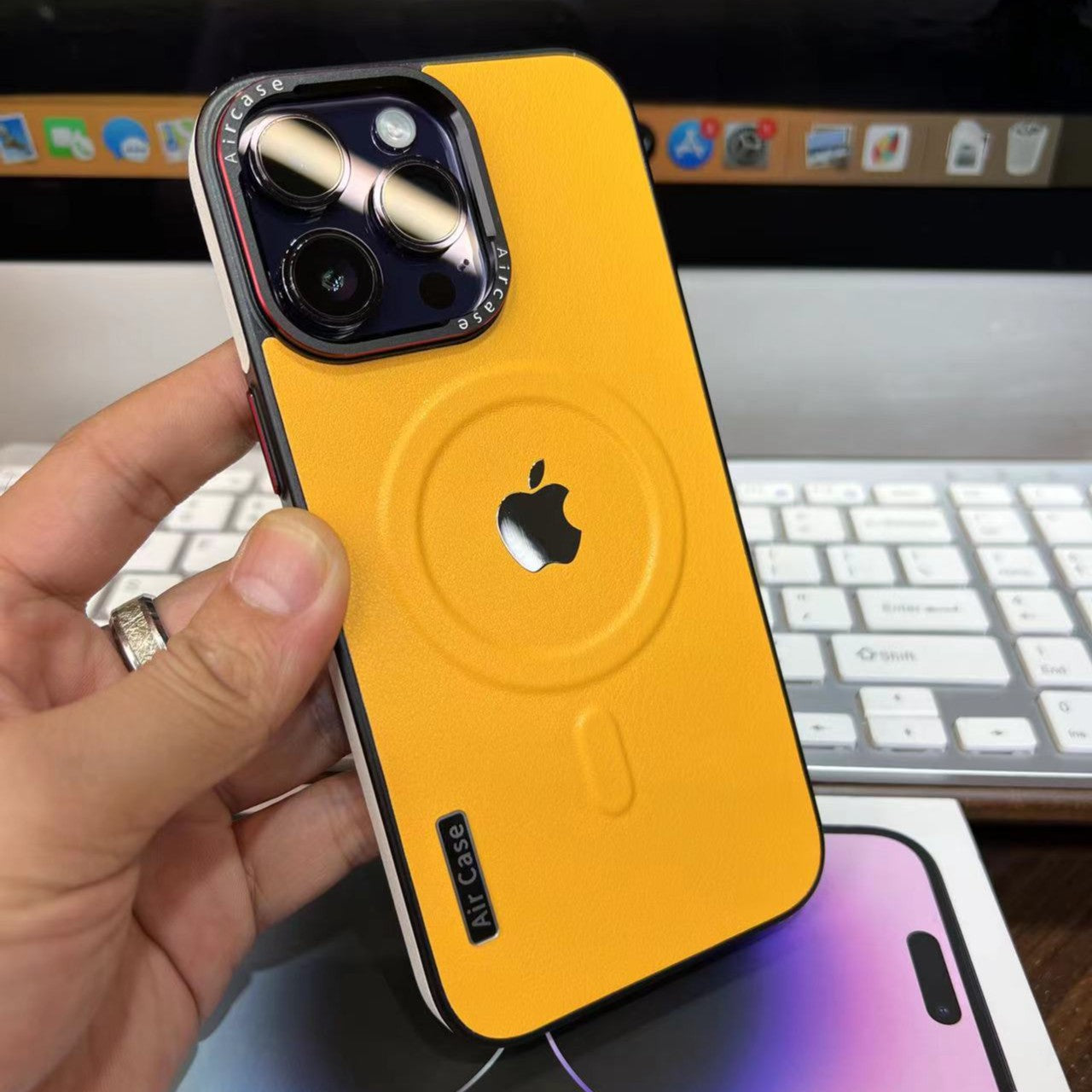Magnetni ovitek, ki ščiti vaš iPhone pred poškodbami (Bingkai Logan)