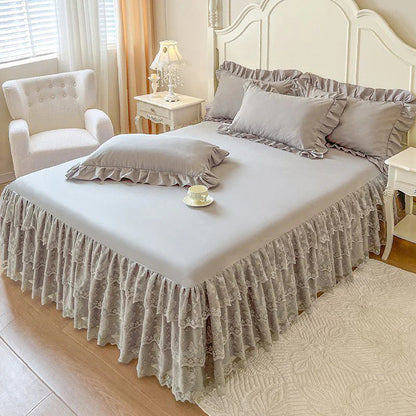 🌸 Čipkasta posteljna krila v kompletu 3 kosov – tvoja spalnica takoj postane romantičen raj miru in elegance! ✨🛏️