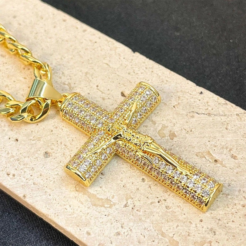 ✝️Ogrlica z obeskom Jezusovega križa