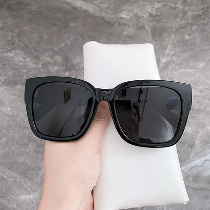 🕶️Elegantna polarizirana sončna očala s pripenjanjem – Zaščita in udobje
